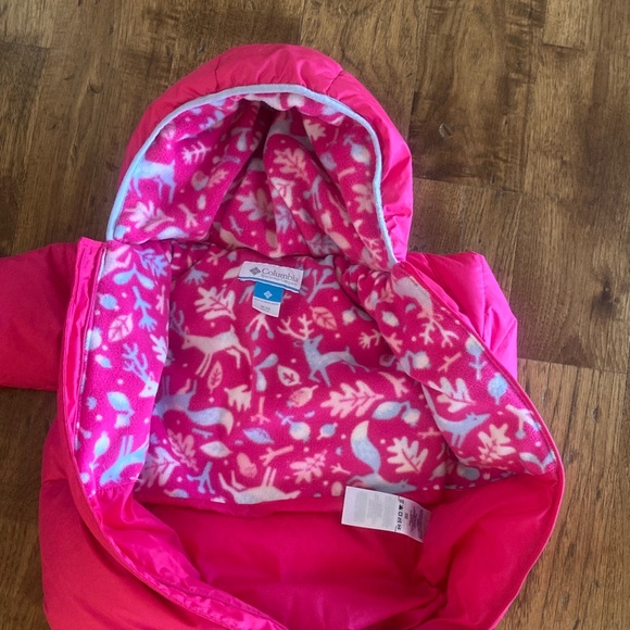 Columbia Snuggly Bunny™ II Bunting Pink - Picture 7 of 9